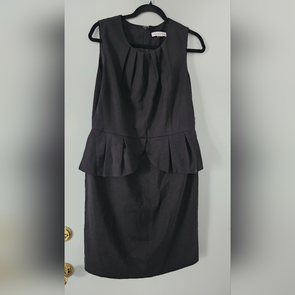 Elegant Black Sleeveless Dress